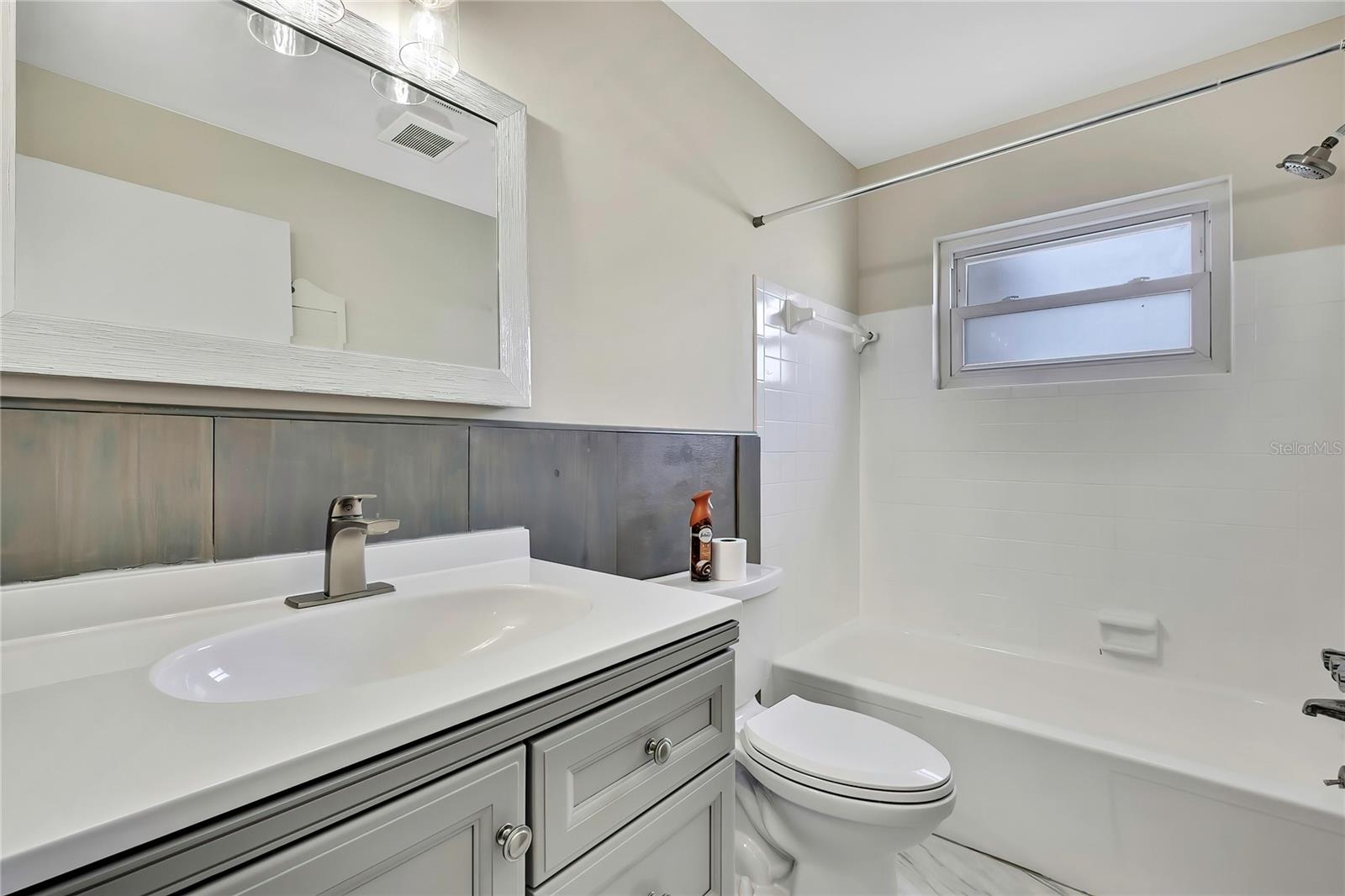 Image 23 of 61 For 6 James Court