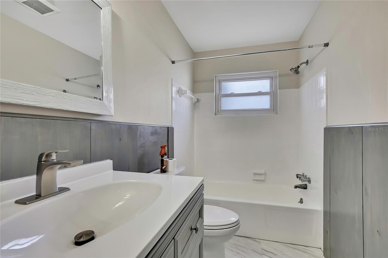 Image 25 of 61 For 6 James Court