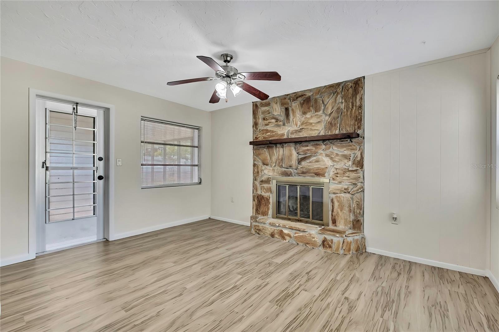 Image 32 of 61 For 6 James Court