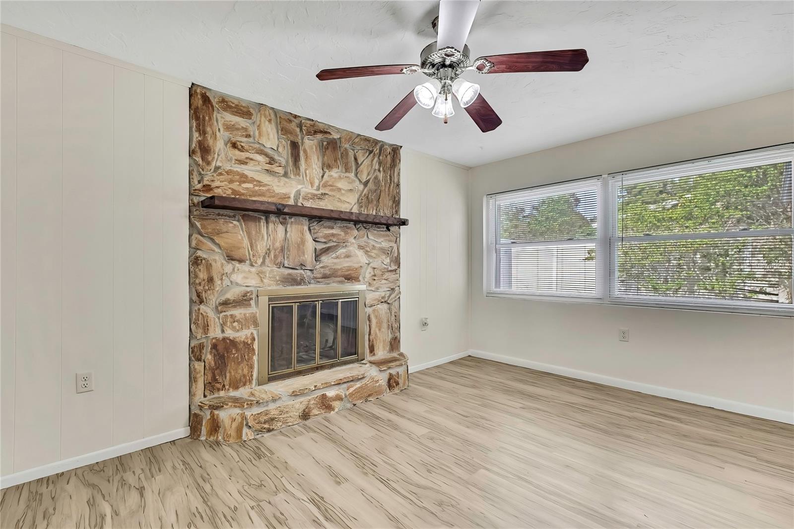 Image 35 of 61 For 6 James Court