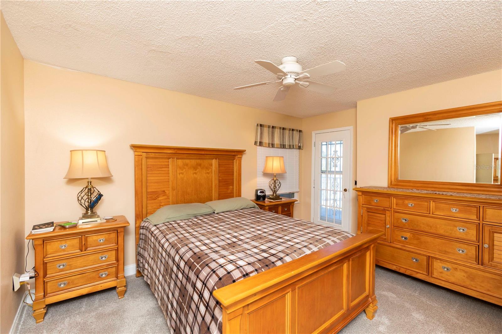 Image 16 of 52 For 5712 Biscayne Court 101