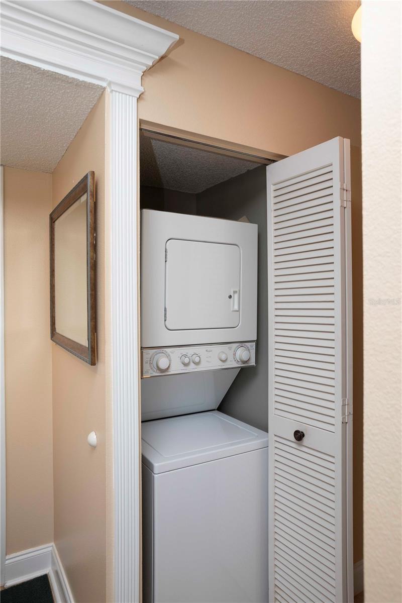 Image 24 of 52 For 5712 Biscayne Court 101