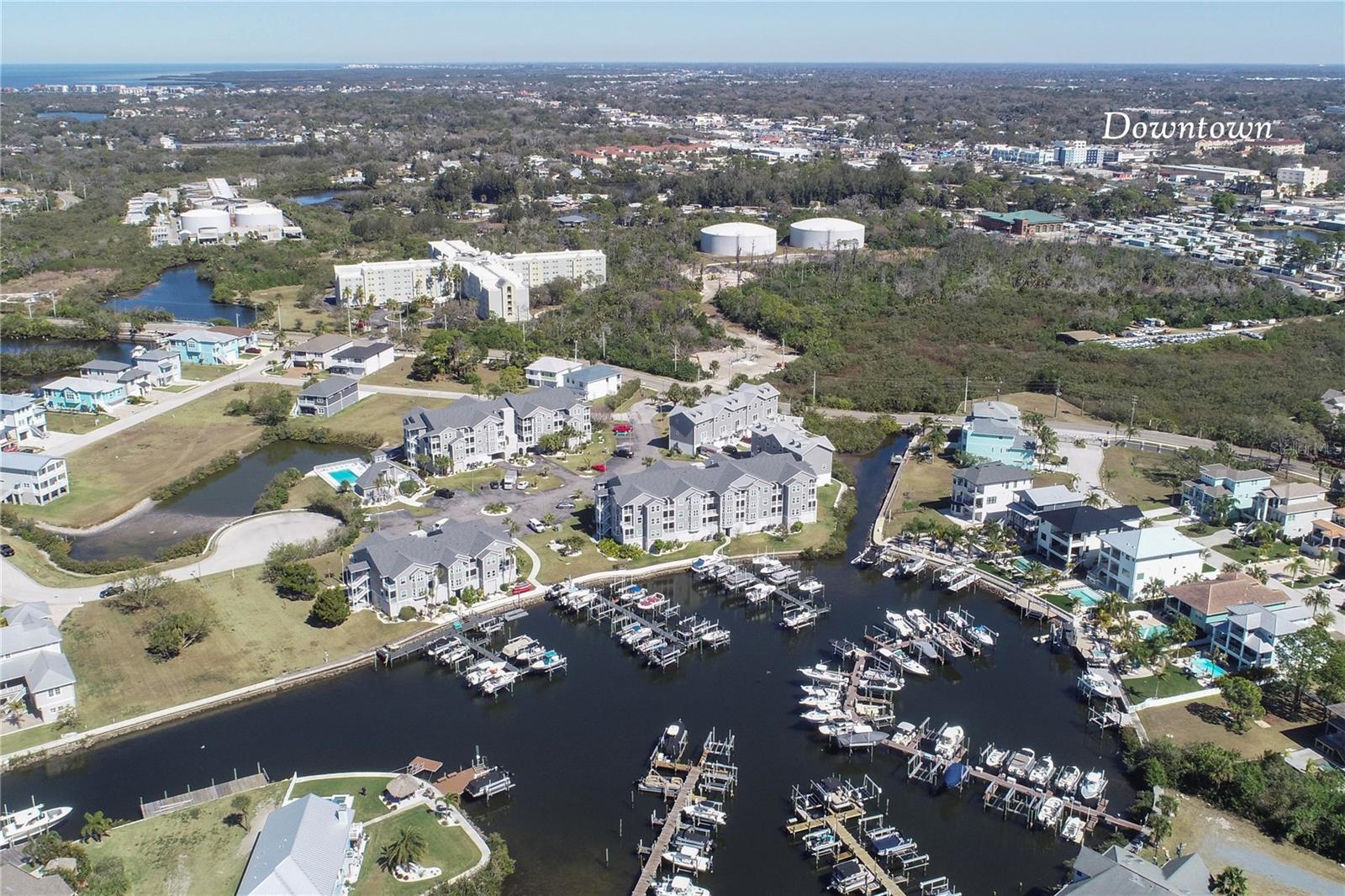 Image 44 of 52 For 5712 Biscayne Court 101