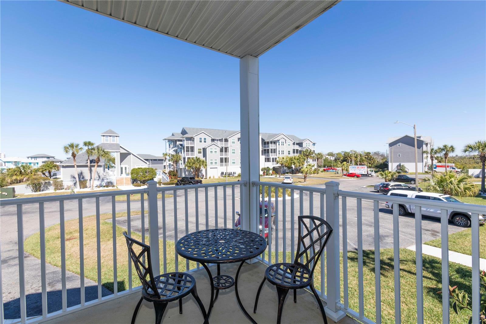 Image 7 of 52 For 5712 Biscayne Court 101