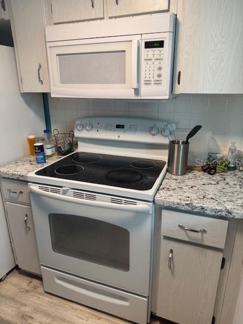 Image 4 of 35 For 4746 Azalea Drive 103 C