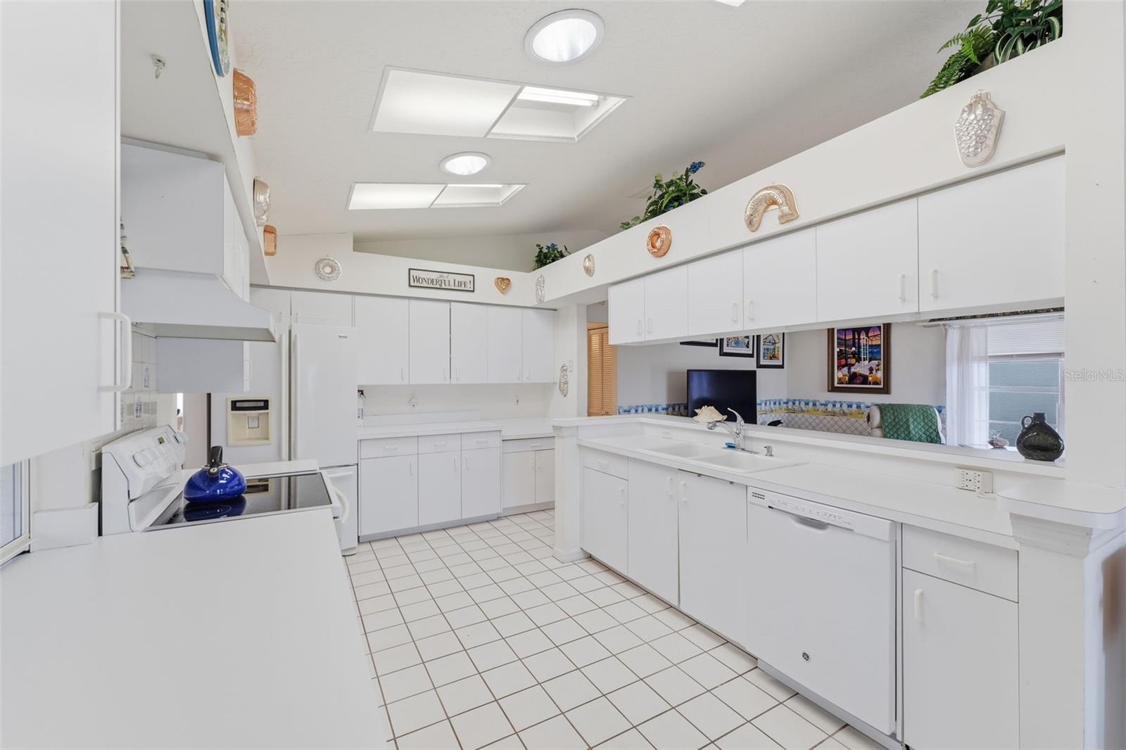 Image 45 of 49 For 2385 Whisper Walk Drive