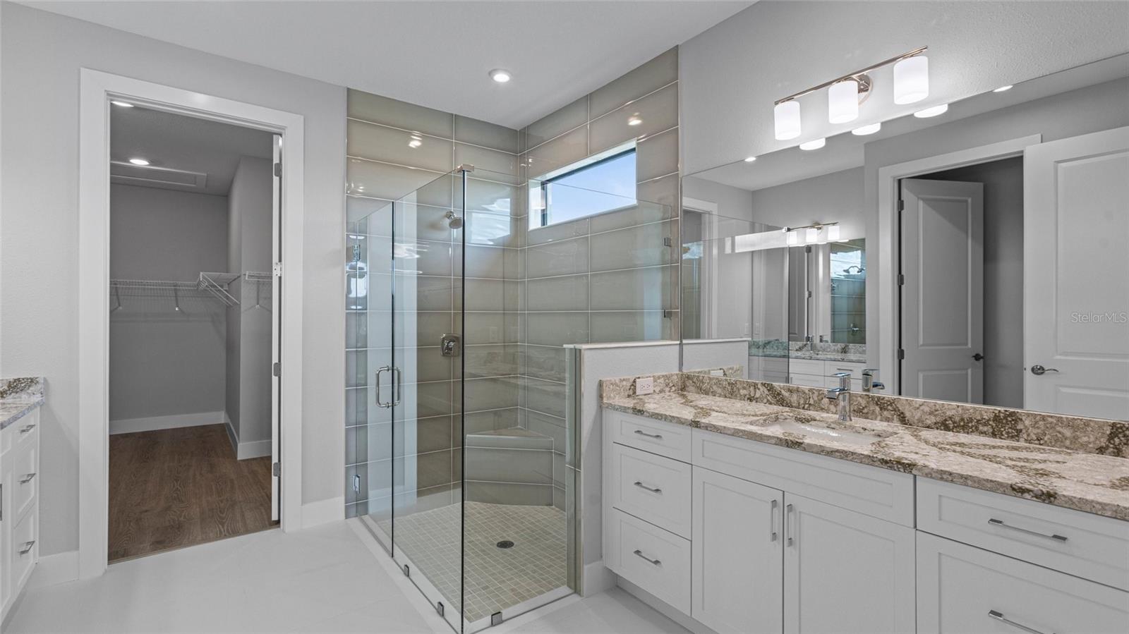 Image 16 of 29 For 14521 Coastal Woodland Lane