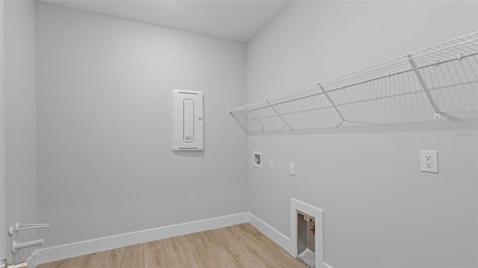 Image 20 of 29 For 14521 Coastal Woodland Lane