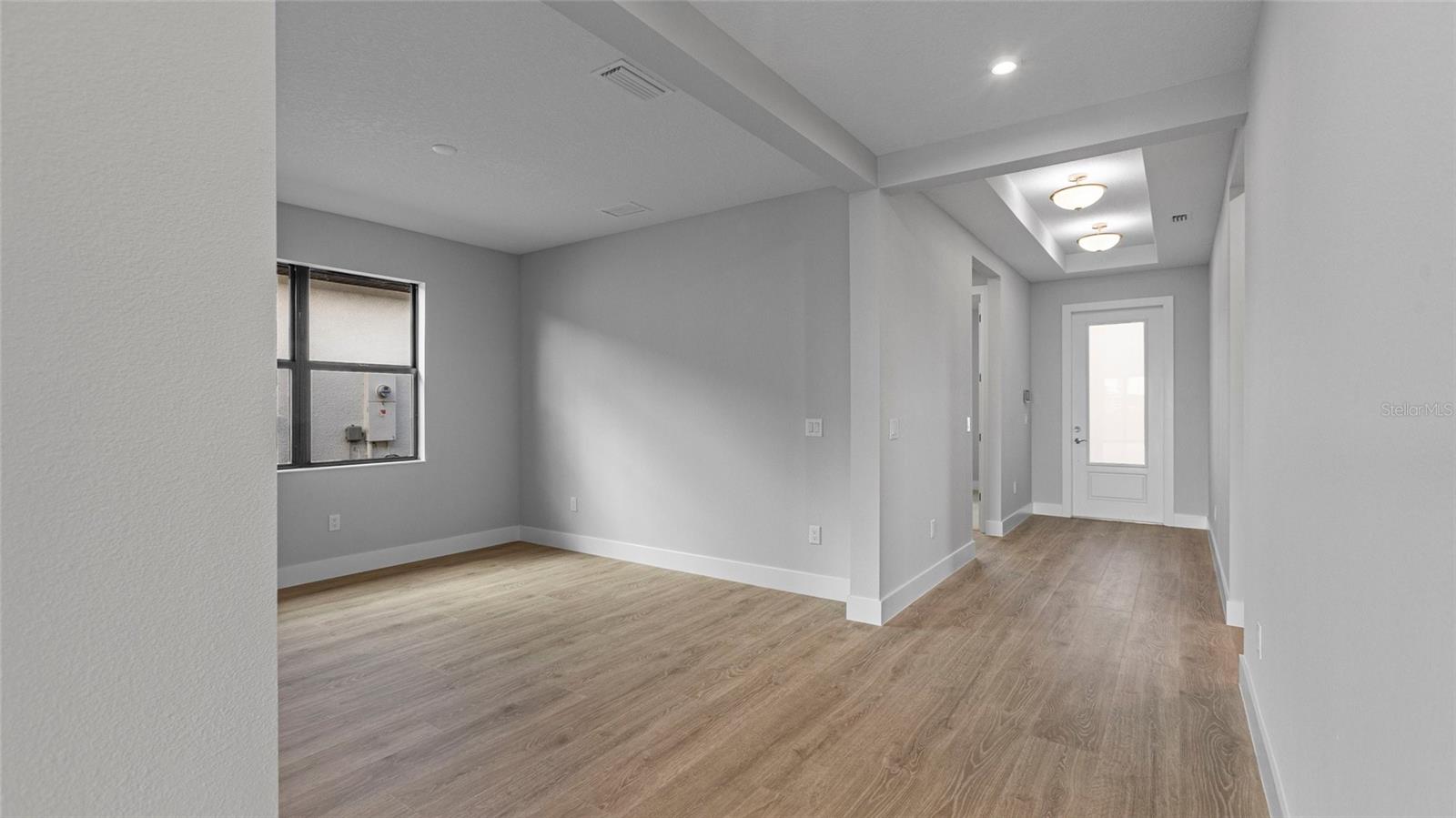 Image 3 of 29 For 14521 Coastal Woodland Lane