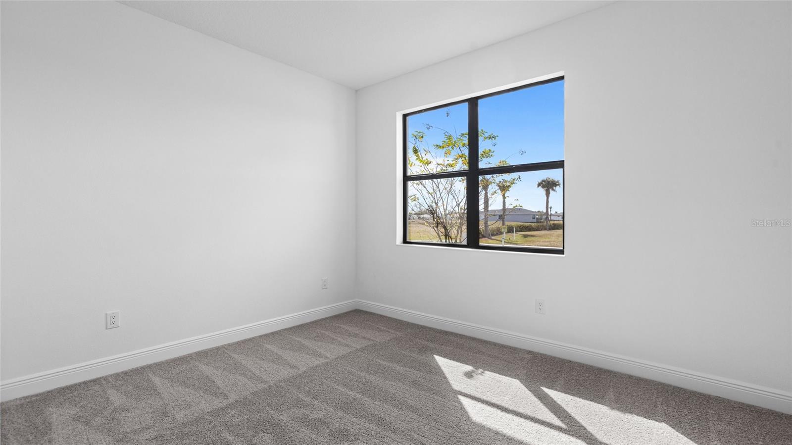 Image 13 of 28 For 5028 Lowland Terrace