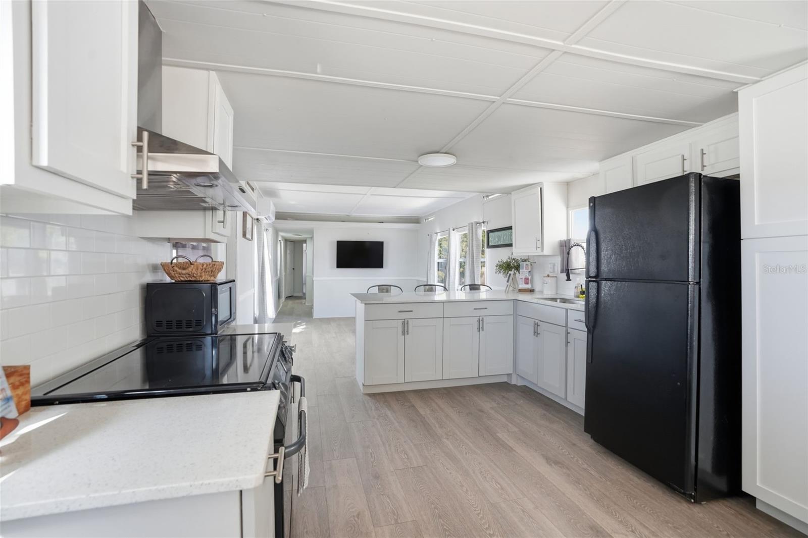 Image 14 of 35 For 6727 Albatross Lane