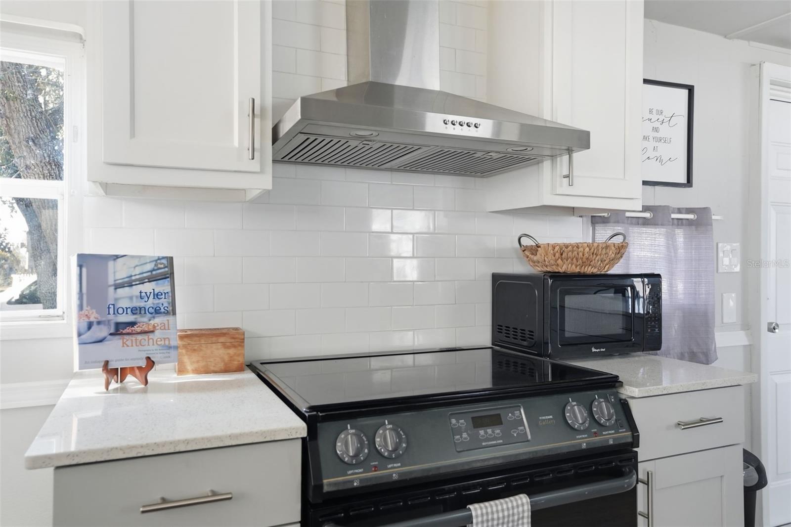 Image 16 of 35 For 6727 Albatross Lane