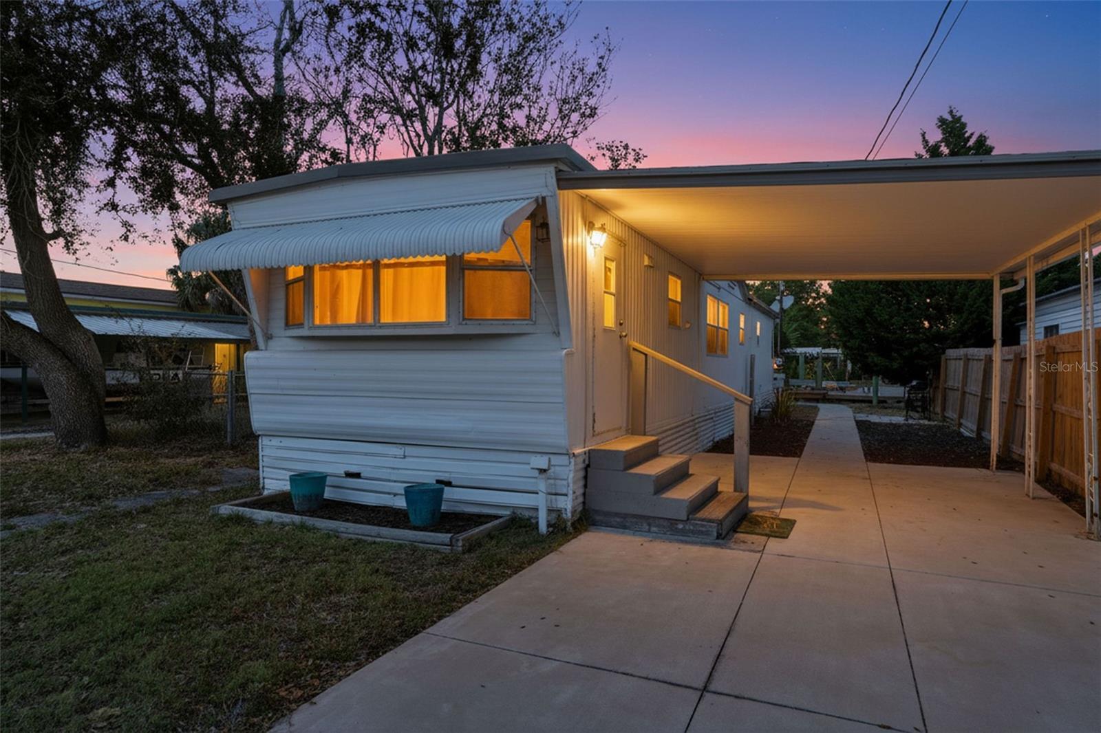 Image 2 of 35 For 6727 Albatross Lane