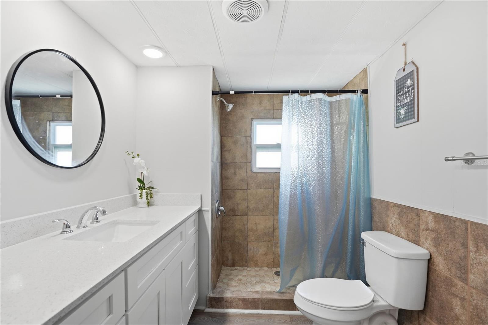 Image 20 of 35 For 6727 Albatross Lane