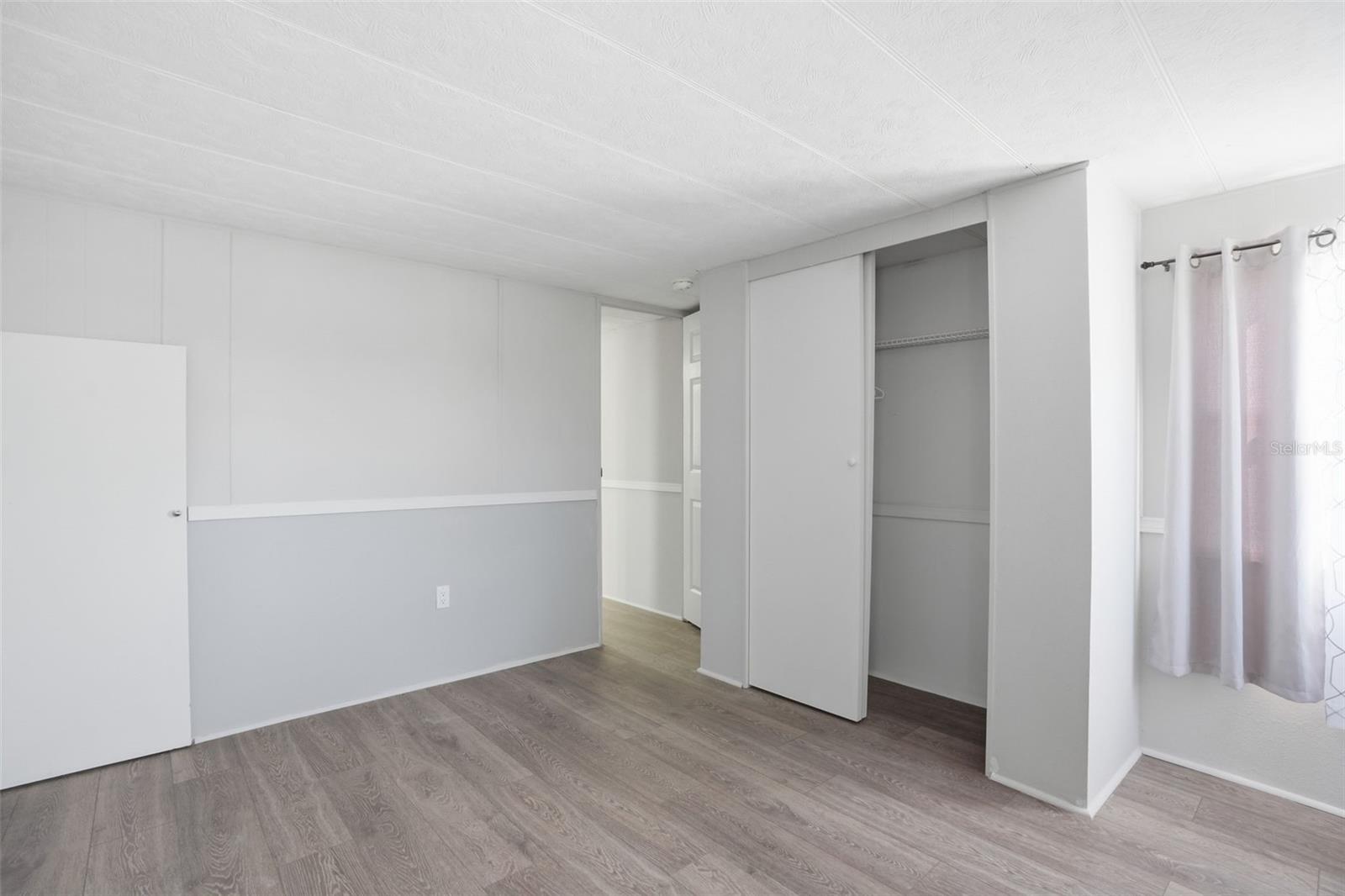 Image 22 of 35 For 6727 Albatross Lane