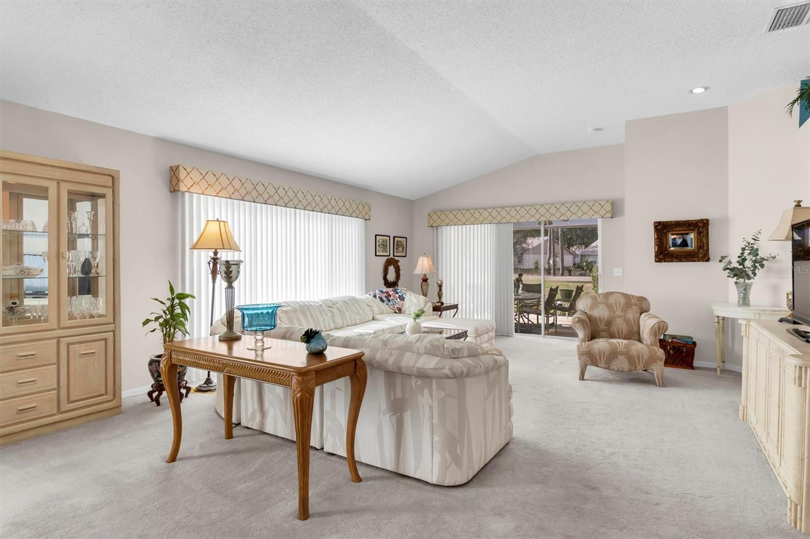 Image 11 of 39 For 11634 Wheatfield Loop