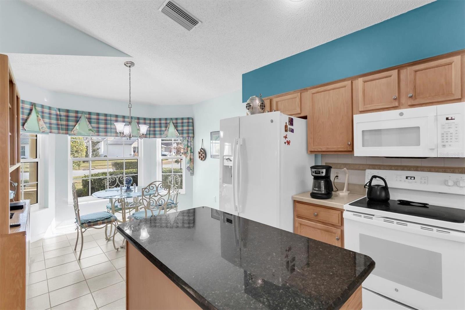 Image 5 of 39 For 11634 Wheatfield Loop