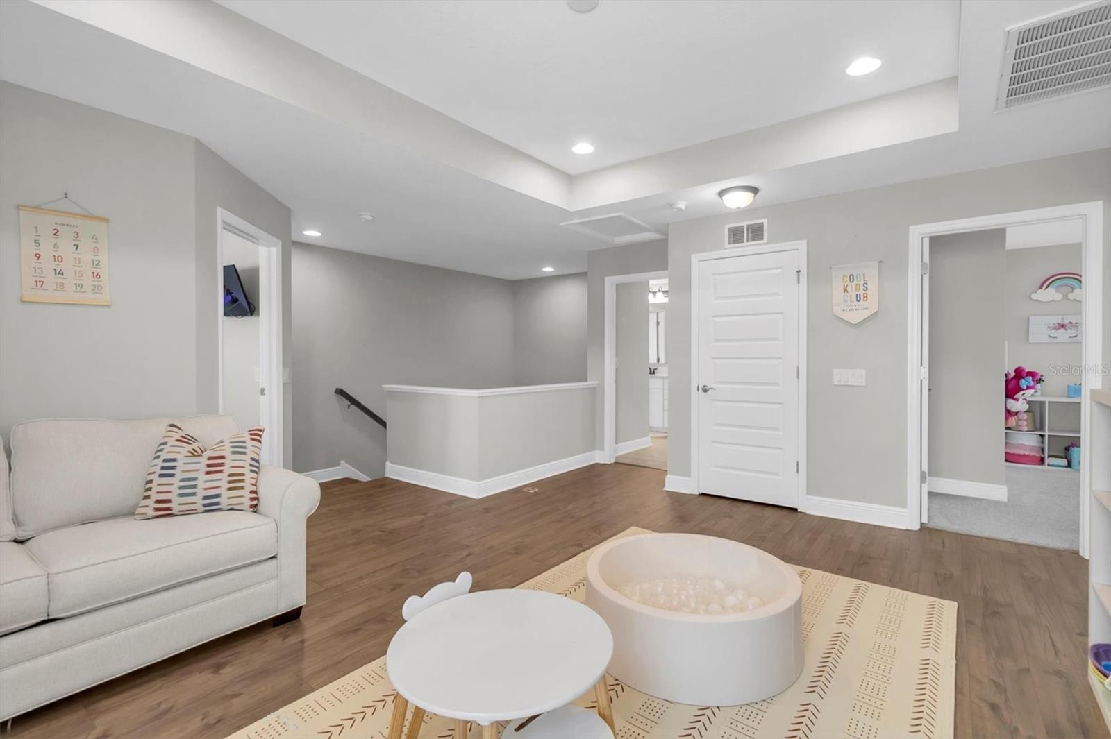 Listing photo id 21 for 4524 Tatum Loop