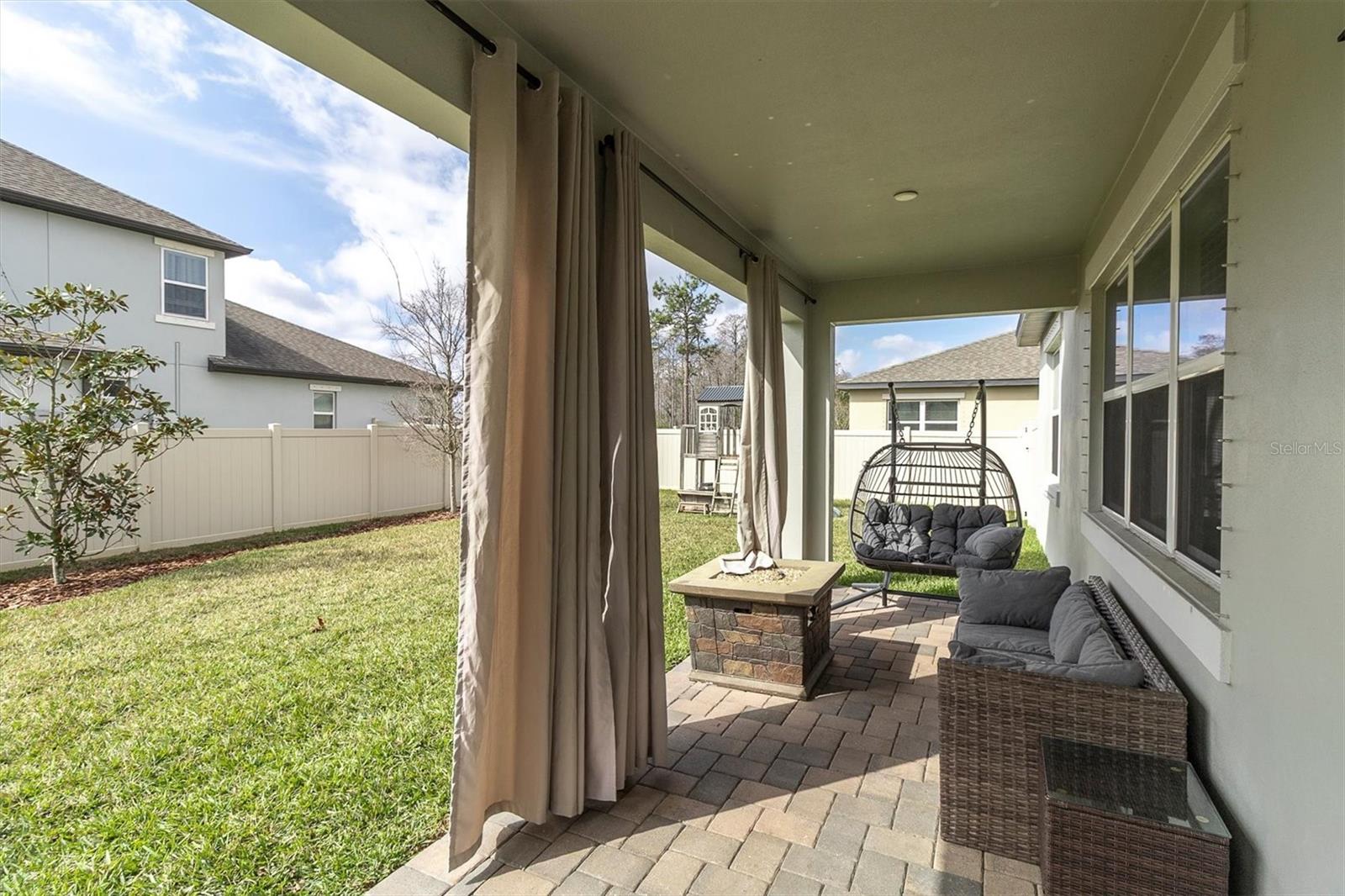 Listing photo id 34 for 4524 Tatum Loop