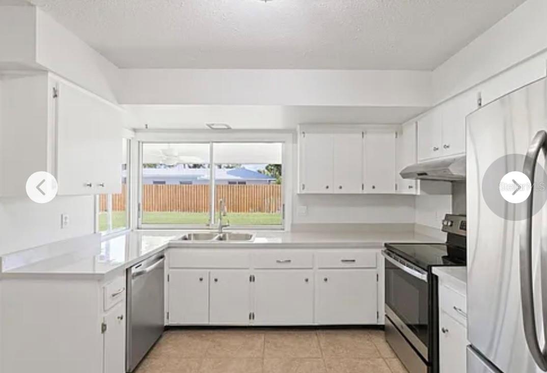 Image 6 of 24 For 4102 19th Avenue W