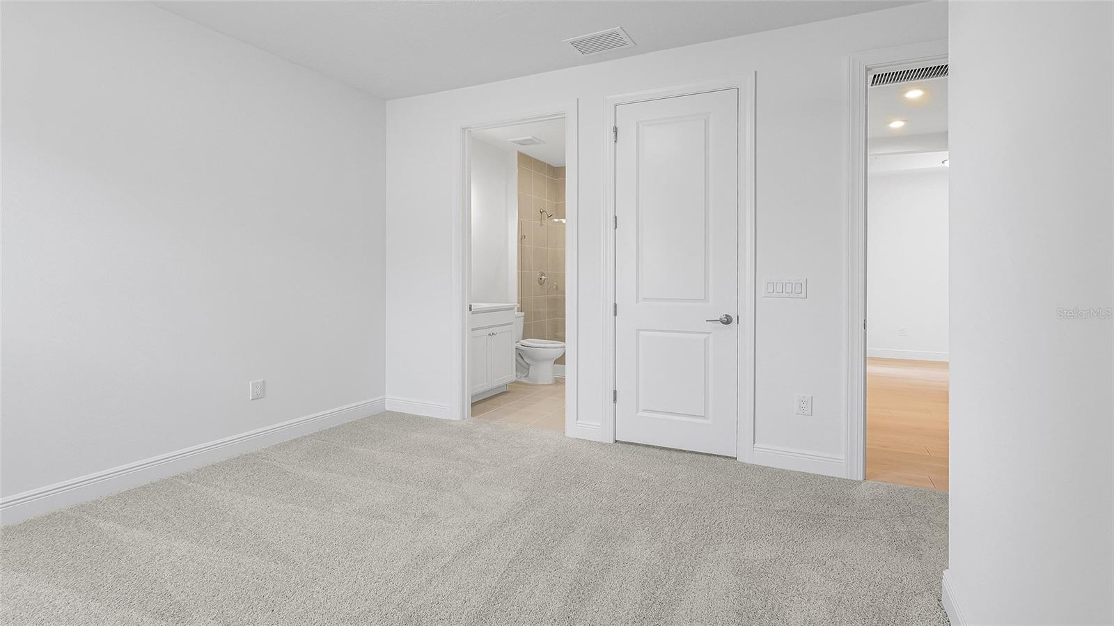 Image 12 of 55 For 14448 Woodland Preserve Trail