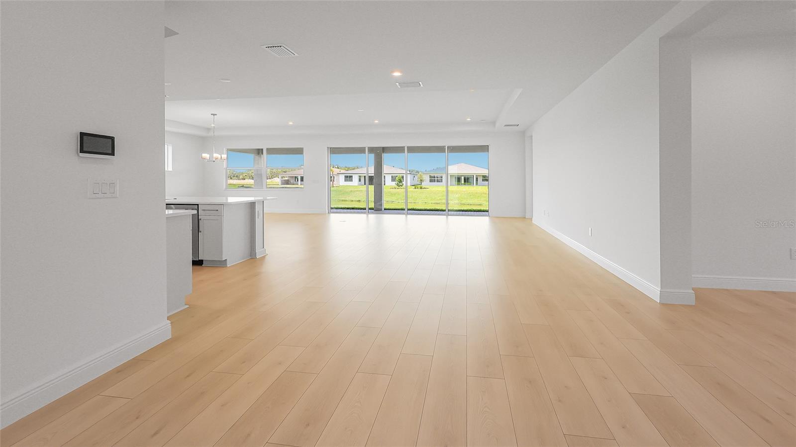 Image 14 of 55 For 14448 Woodland Preserve Trail