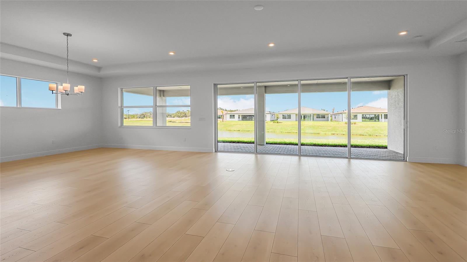 Image 20 of 55 For 14448 Woodland Preserve Trail