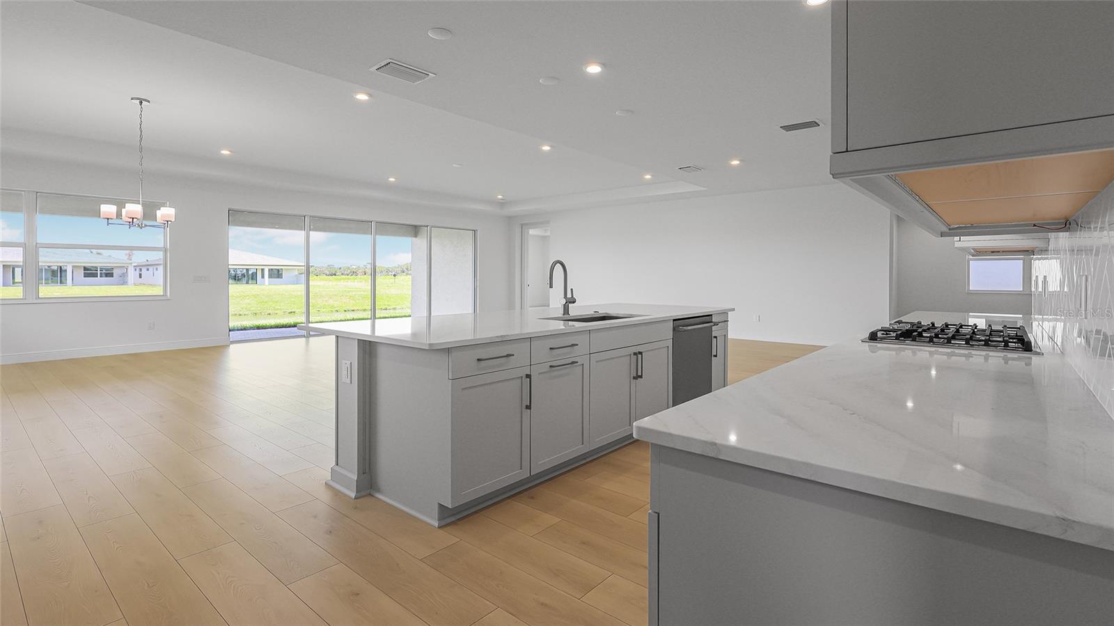 Image 30 of 55 For 14448 Woodland Preserve Trail