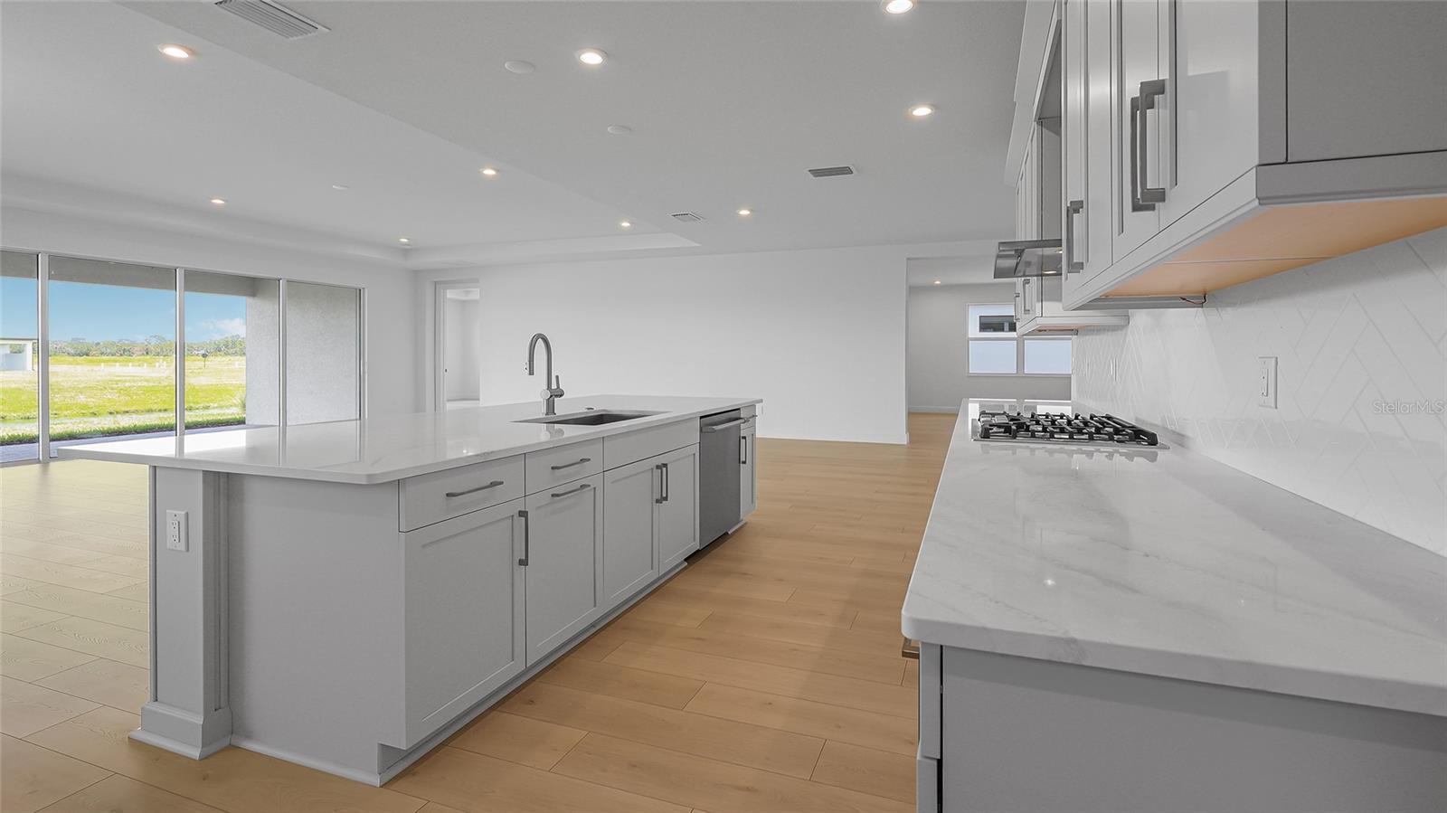 Image 31 of 55 For 14448 Woodland Preserve Trail