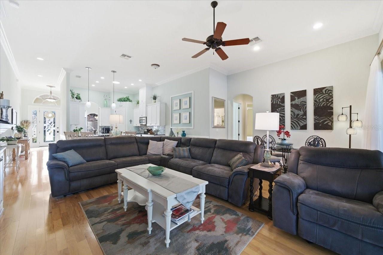 Listing photo id 16 for 9020 Jericho Road