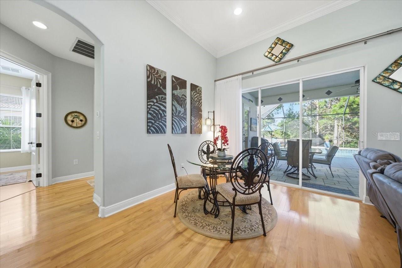 Listing photo id 27 for 9020 Jericho Road