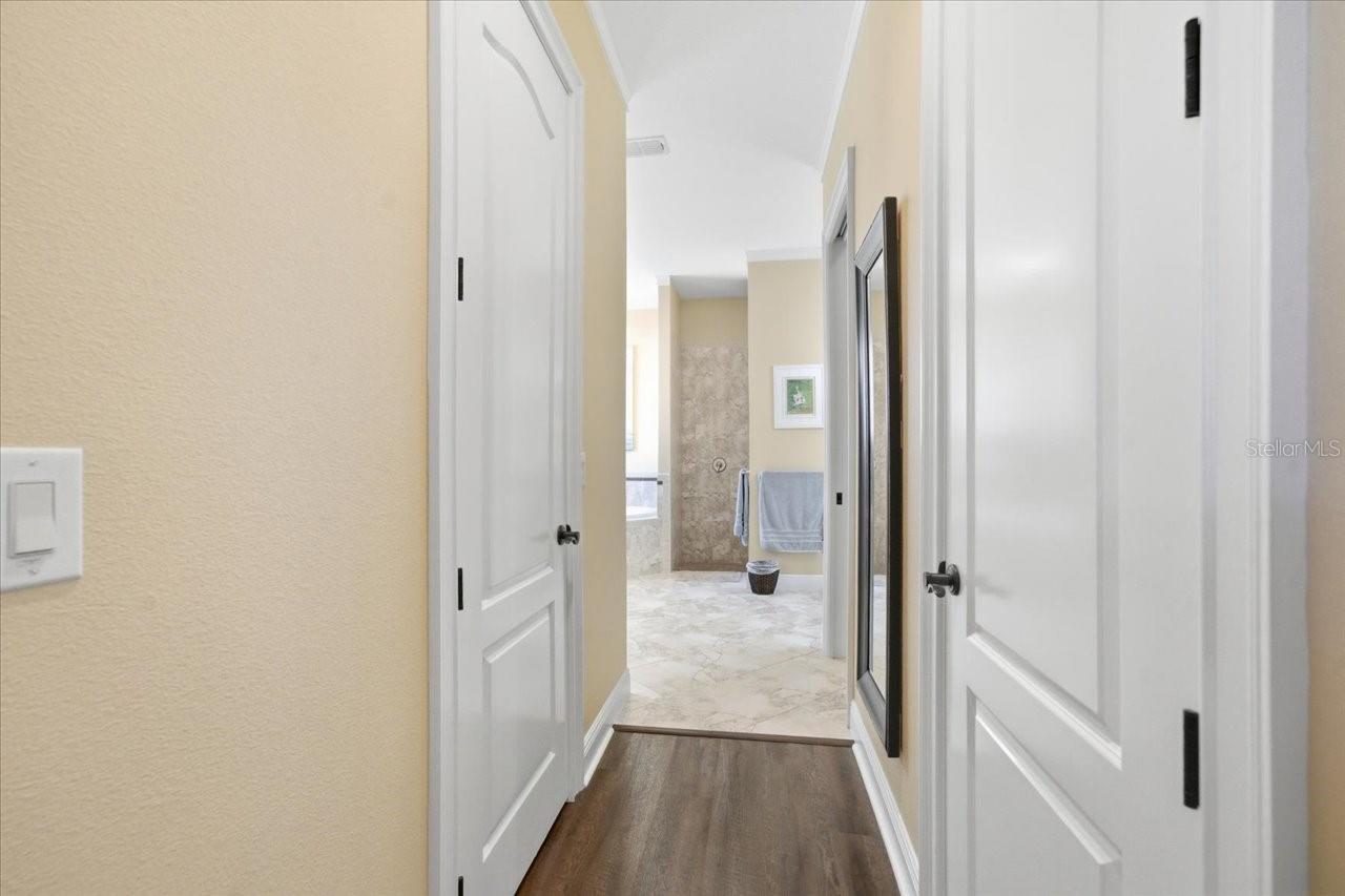 Listing photo id 32 for 9020 Jericho Road