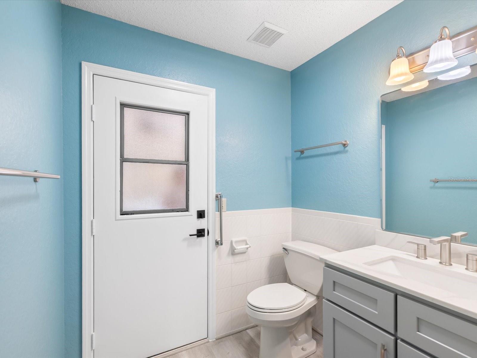 Image 42 of 71 For 2089 Danforth Road