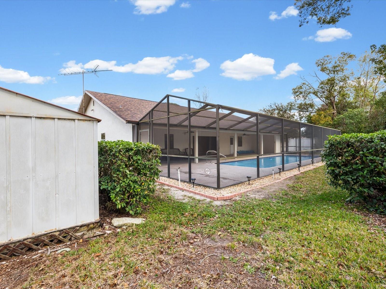 Image 51 of 71 For 2089 Danforth Road