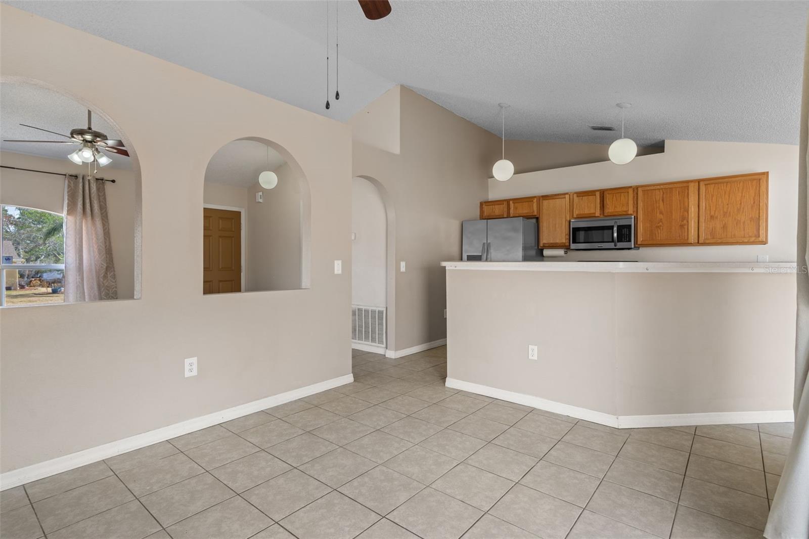 Image 16 of 47 For 351 Upland Avenue