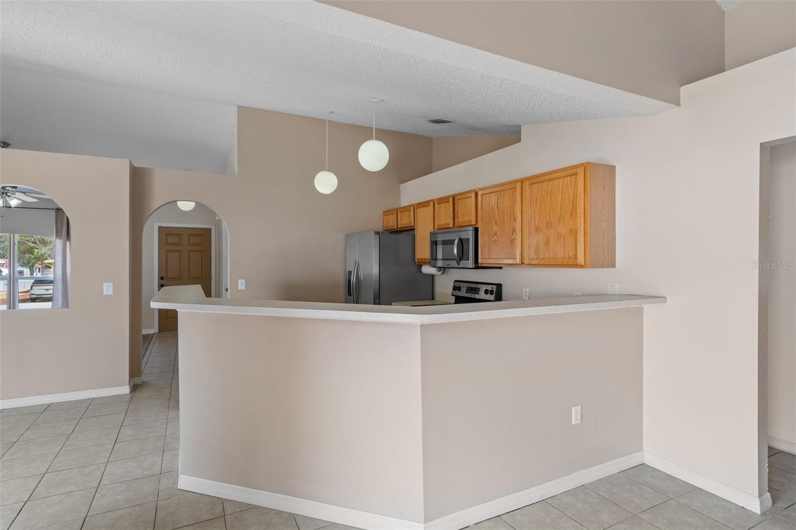 Image 17 of 47 For 351 Upland Avenue