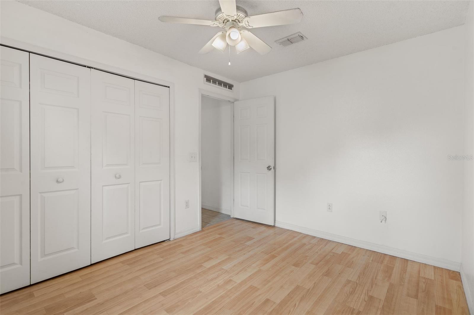 Image 33 of 47 For 351 Upland Avenue