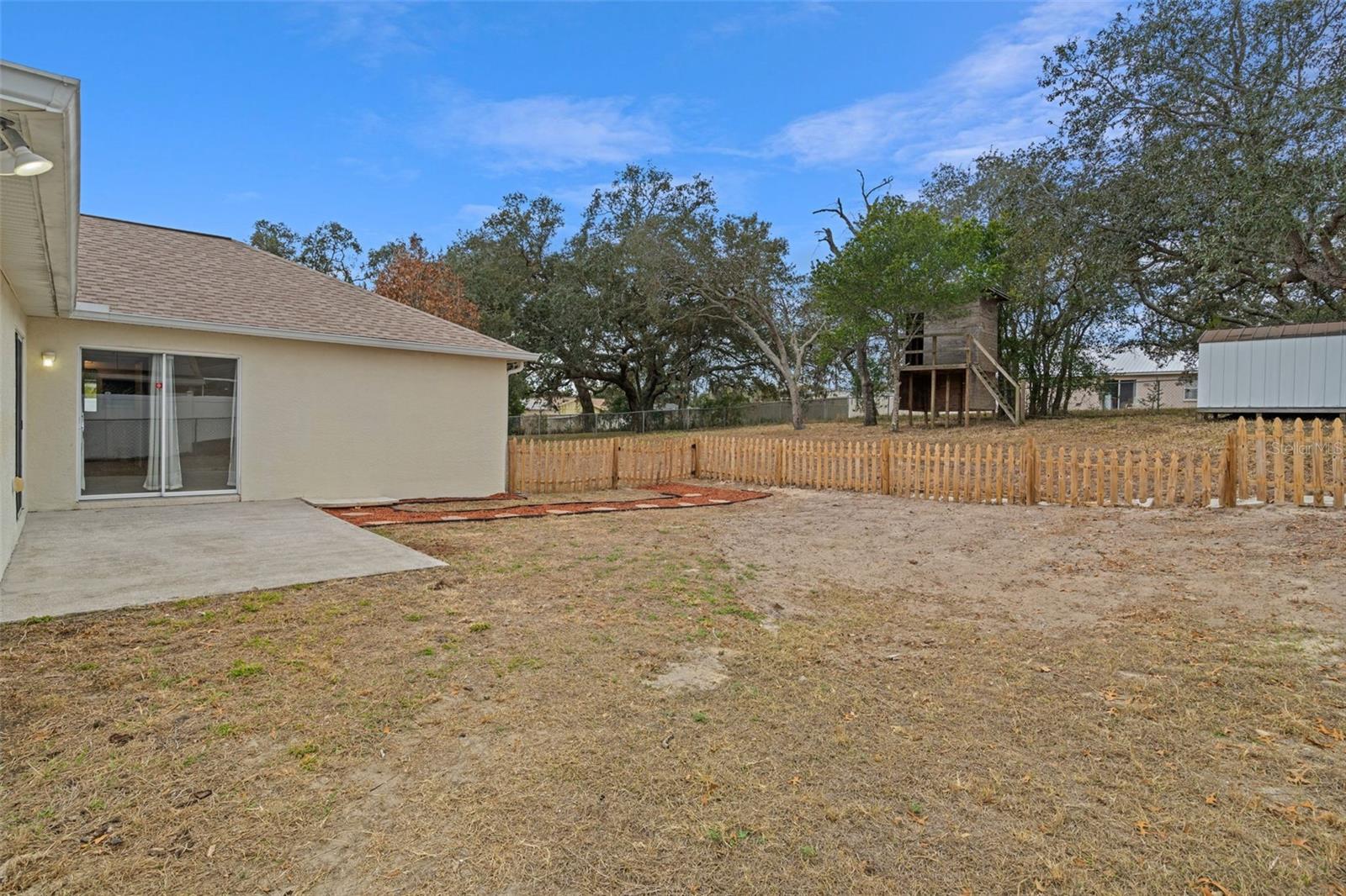 Image 43 of 47 For 351 Upland Avenue