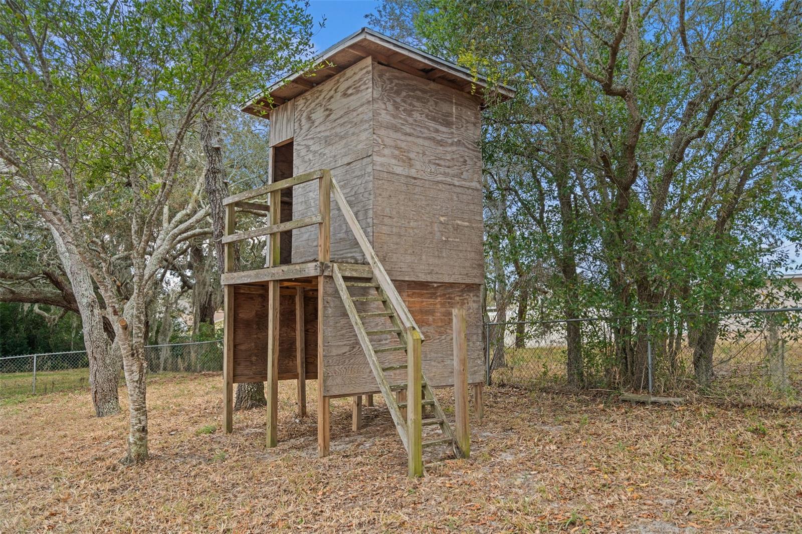 Image 46 of 47 For 351 Upland Avenue