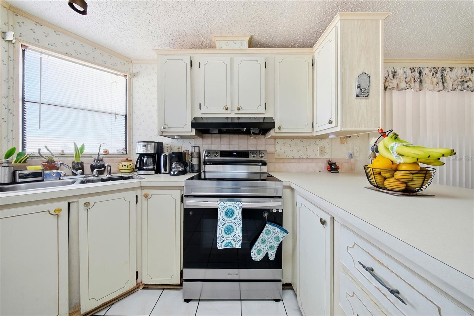 Image 14 of 65 For 7303 Osage Drive