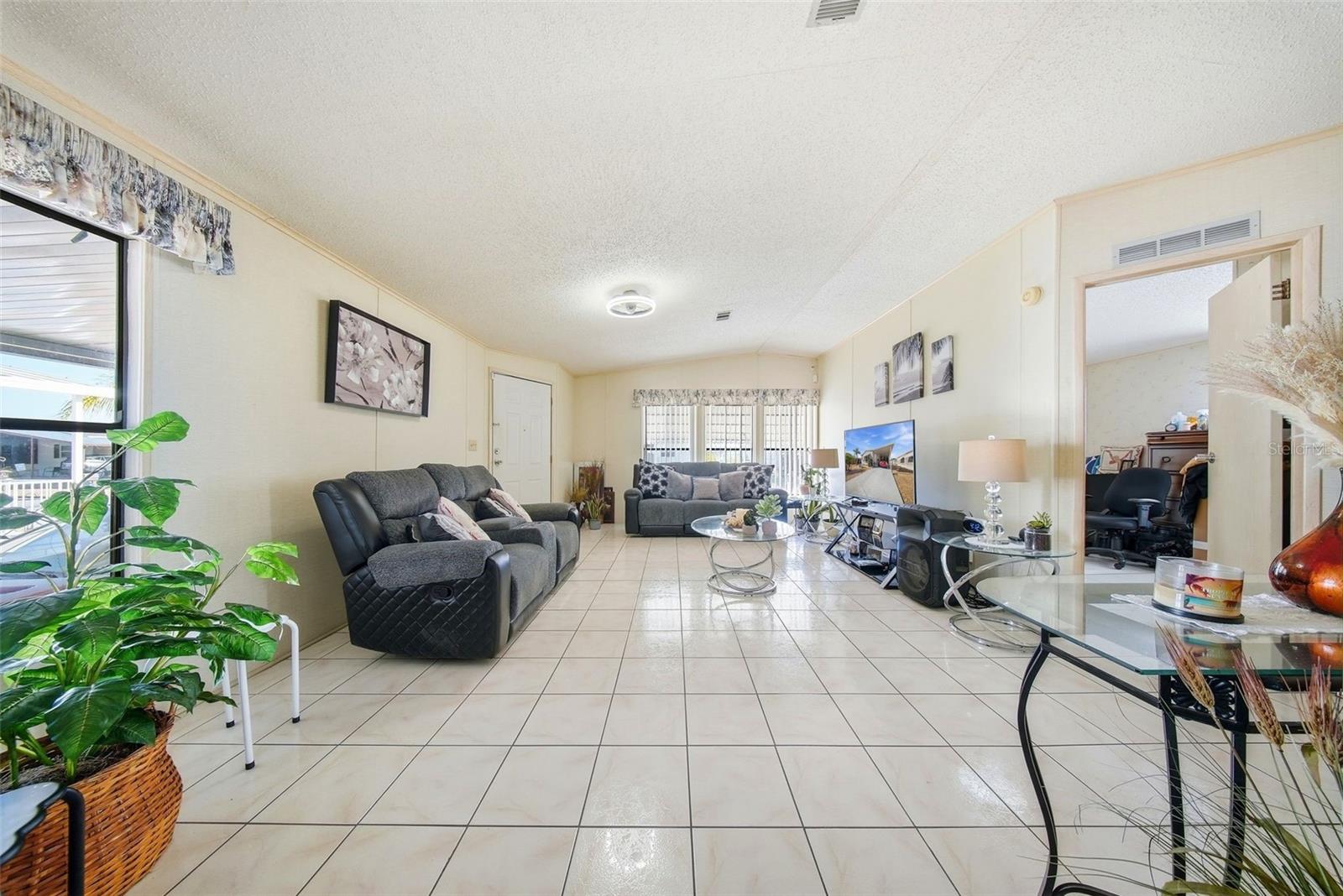 Image 9 of 65 For 7303 Osage Drive