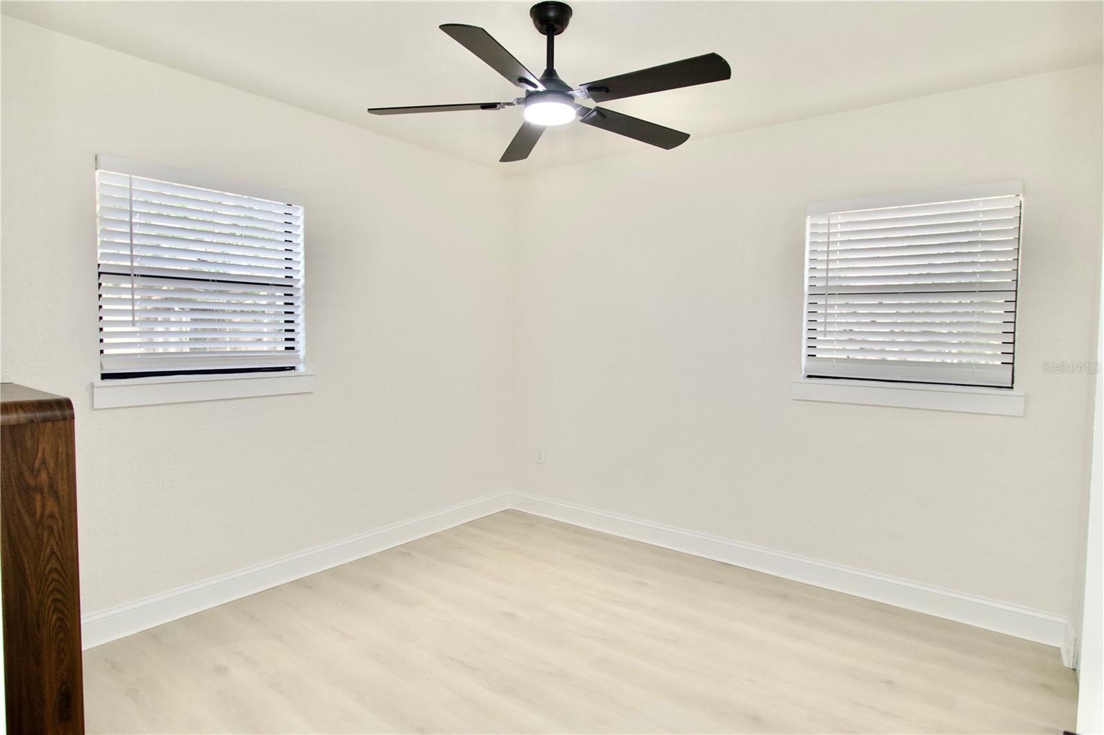 Image 10 of 13 For 5307 Berkley Road