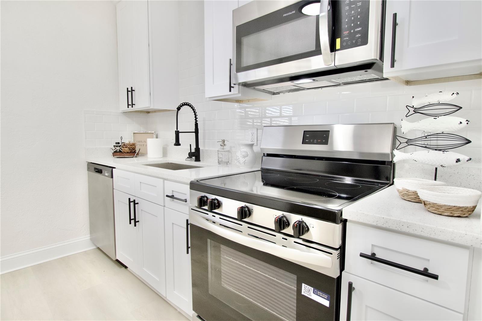 Image 8 of 13 For 5307 Berkley Road