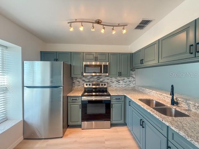 Image 2 of 23 For 5415 Parkside Villas Drive