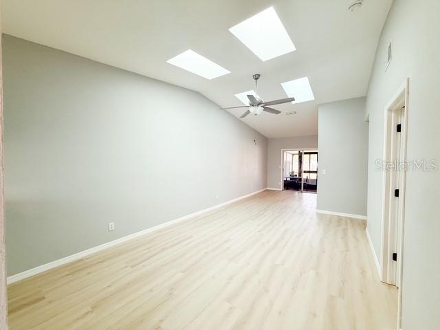 Image 5 of 23 For 5415 Parkside Villas Drive