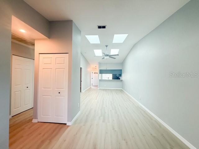 Image 6 of 23 For 5415 Parkside Villas Drive