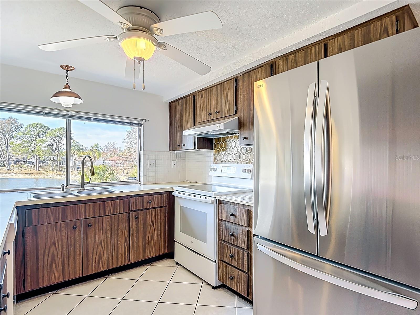 Image 16 of 71 For 12303 Fieldstone Lane