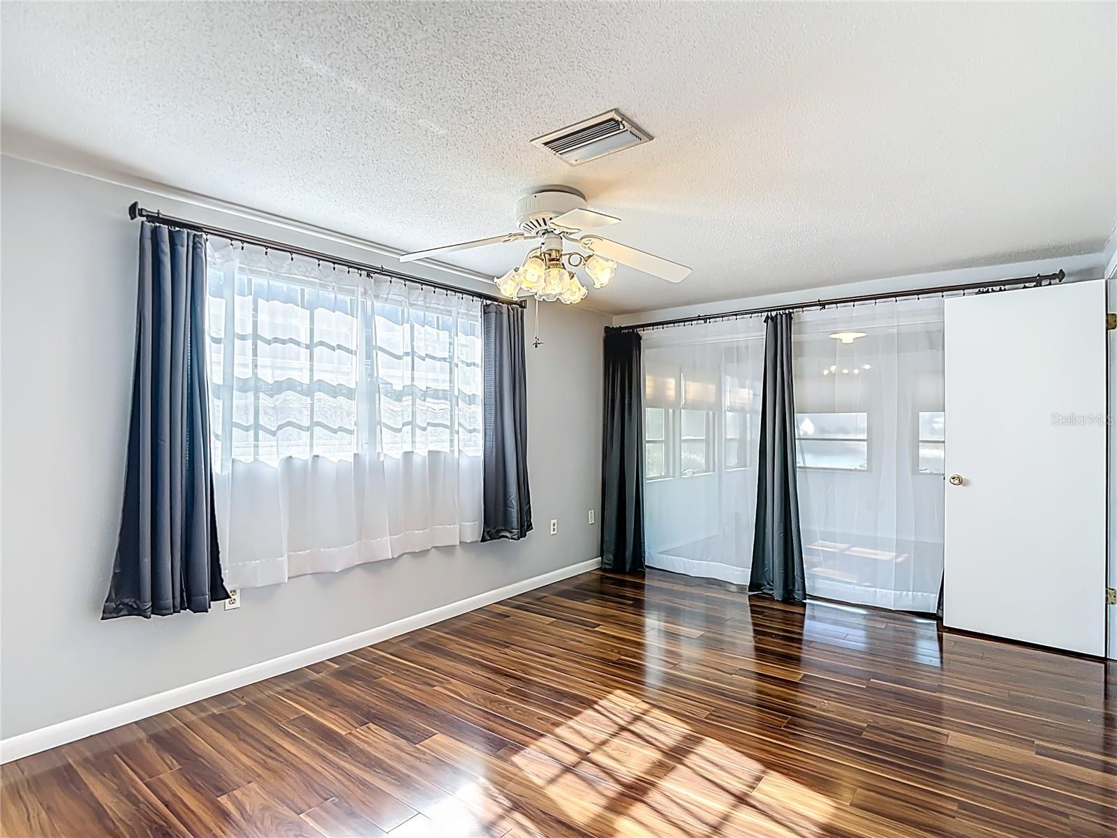 Image 31 of 71 For 12303 Fieldstone Lane