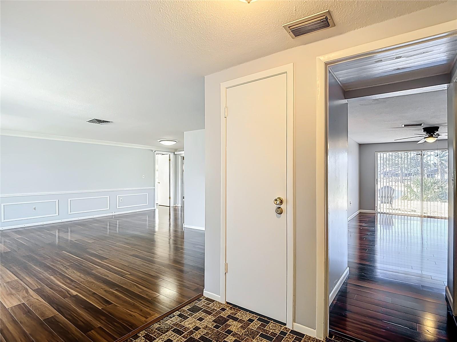 Image 6 of 71 For 12303 Fieldstone Lane