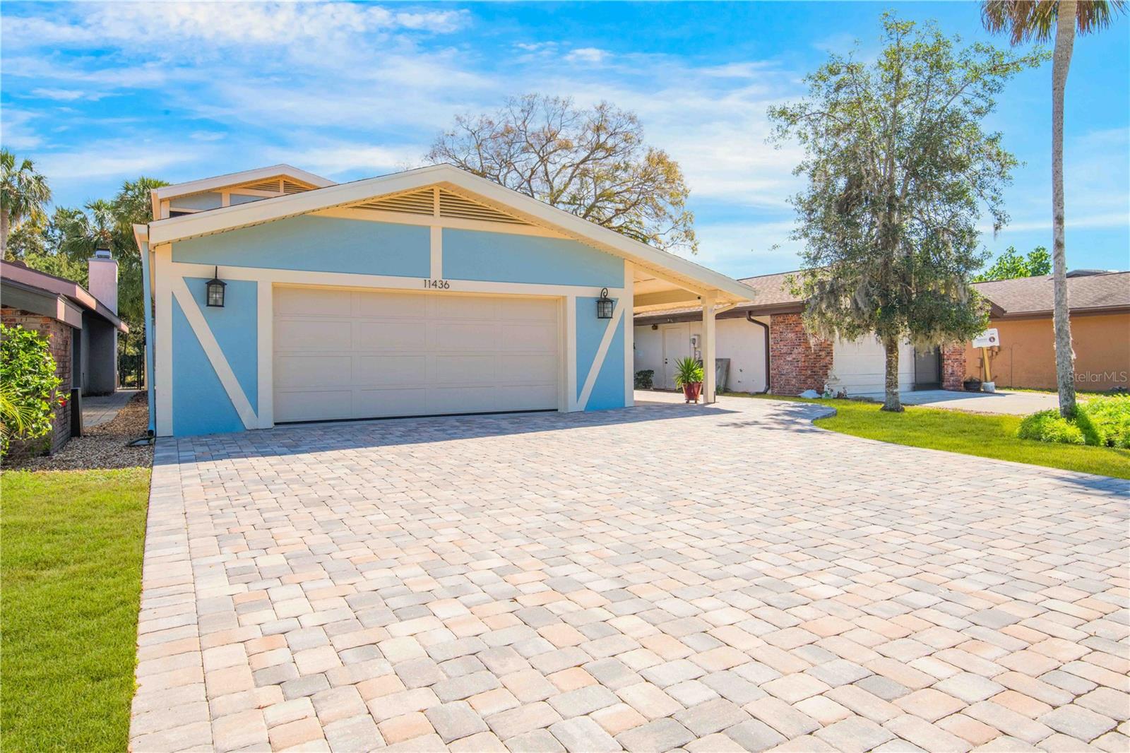 Image 5 of 65 For 11436 Clubview Drive